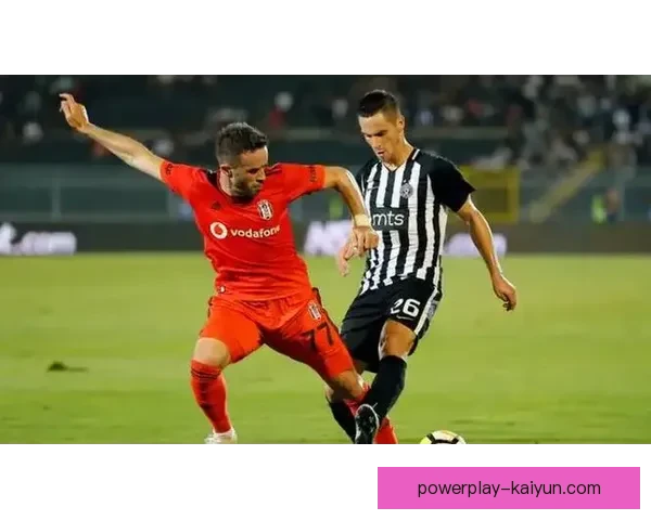 阿贾克斯战术革新：控球与快速反击助力球队竞争力提升